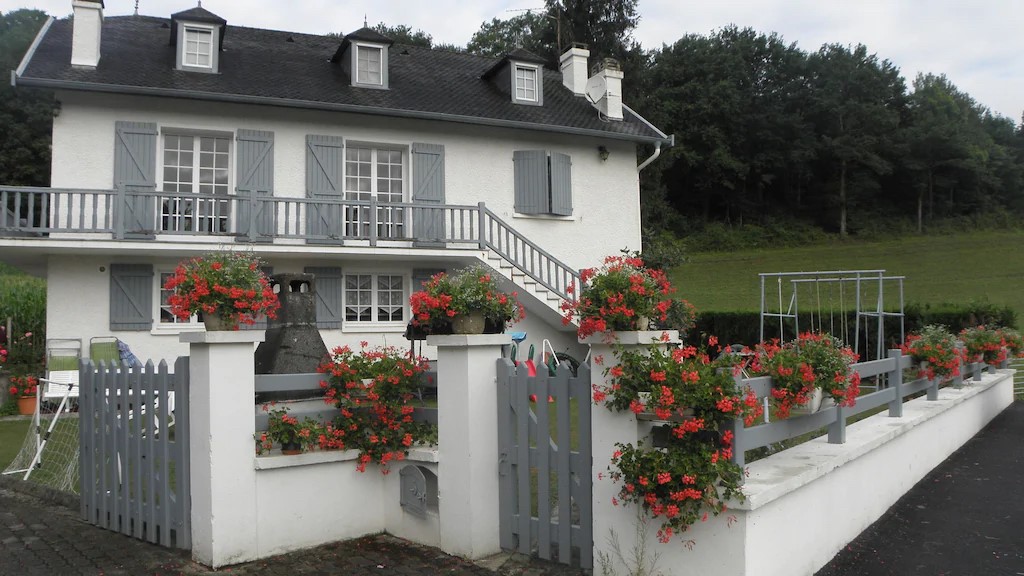 GITE AU PAYS BASQUE (pour 6 voyageurs)